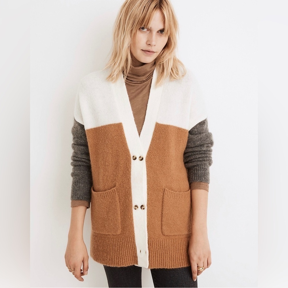 Madewell Allston Double-Button Cardigan Sweater in Colorblock